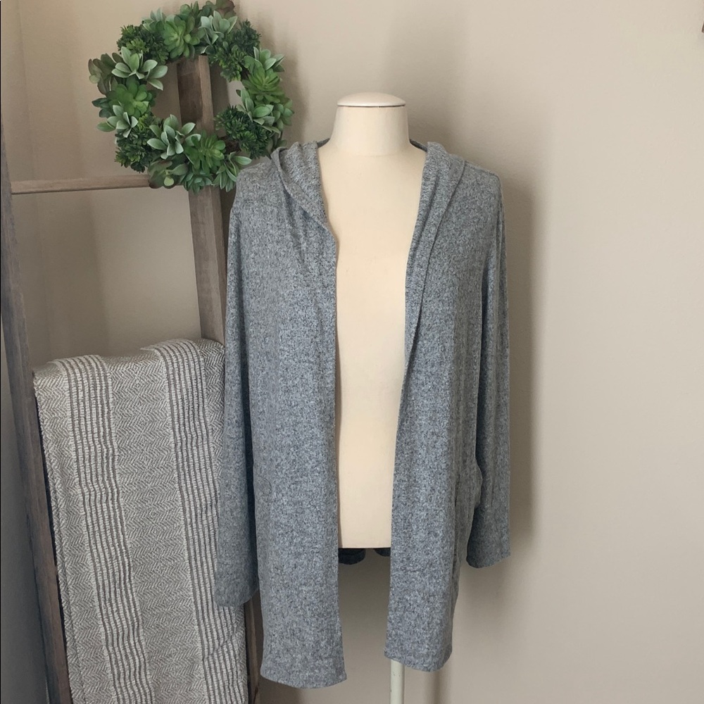 The Royal Standard grey duster w/ hood